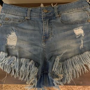 ALTAR’D STATE - Light wash jean shorts size 25/1